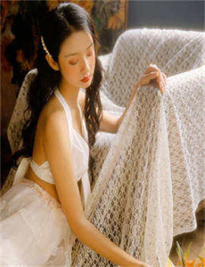 《欧美动态ppt模板》