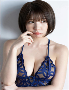 《欧美乳房图片》