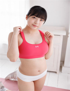 《欧美性杂交视频》