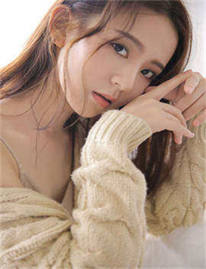 《三个美妇用嘴服侍》
