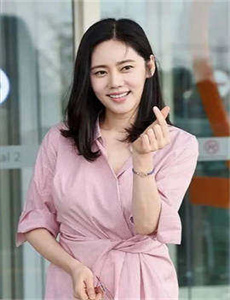 《美女pk精子3》