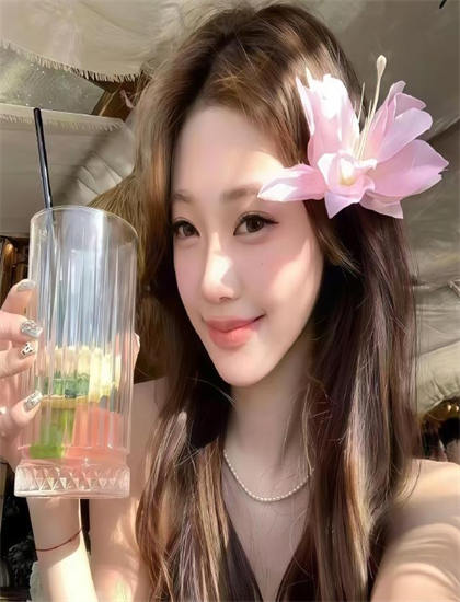 亞洲歐美日本韓國_小伙愛上老闆娘的電影